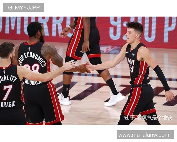 活塞与热火对决分析大小分预测及比赛关键因素探讨